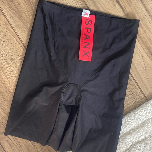 Spanx award thinners - Picture 1 of 3